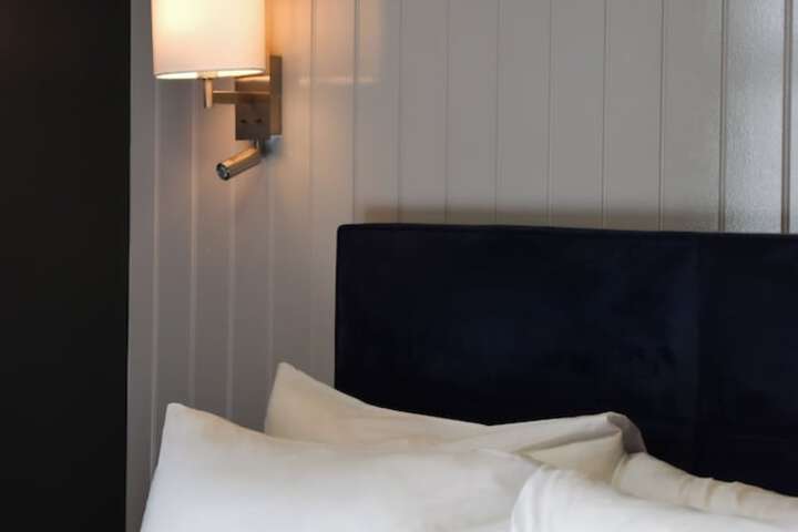 Room 46 of 94