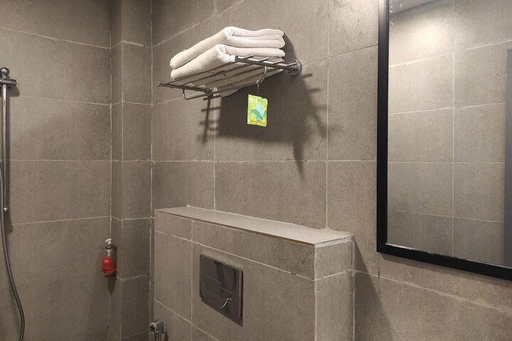 Room 22 of 29