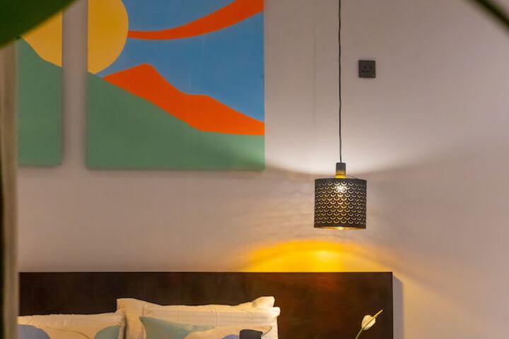 Room 15 of 37