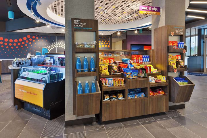 Snack bar
