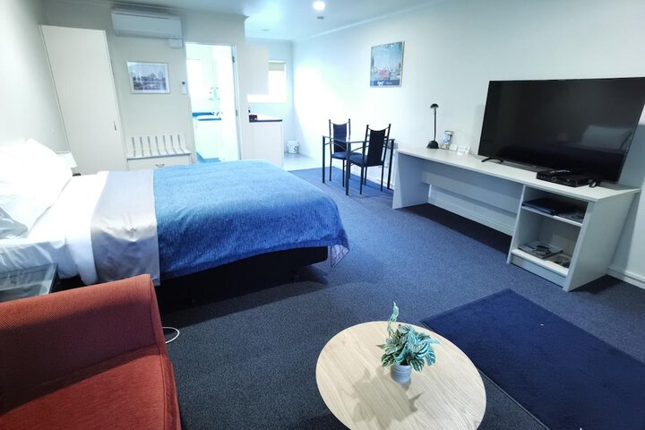 Room 9 of 57