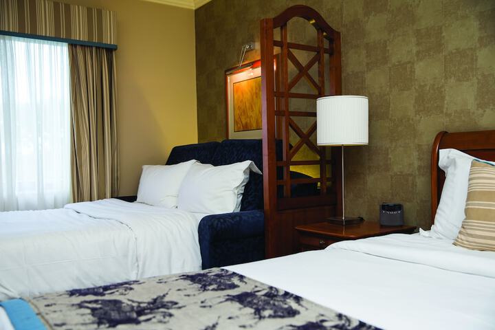 Room 2 of 49