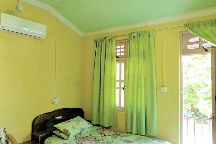 Room 13 of 13