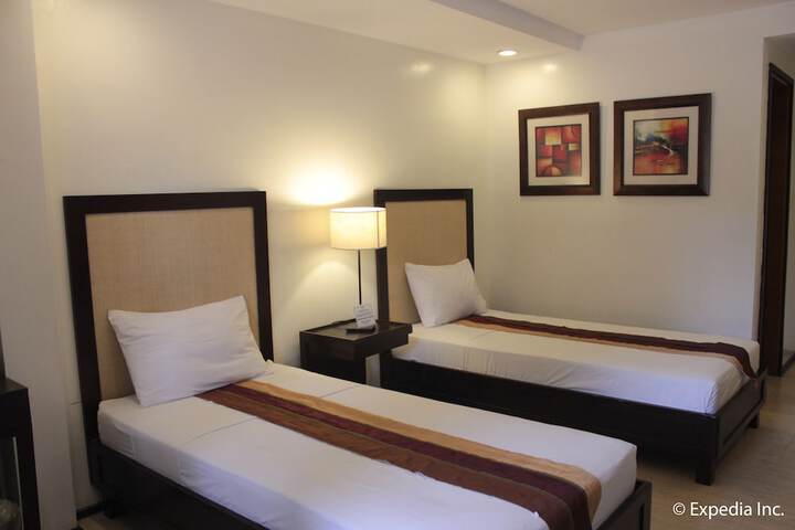 Room 7 of 31