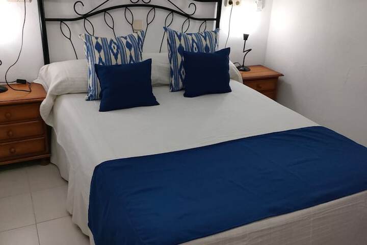 Room 14 of 34