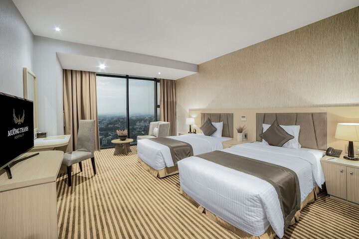 Room 15 of 49