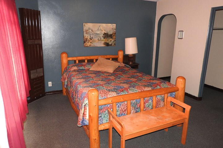 Room 30 of 44