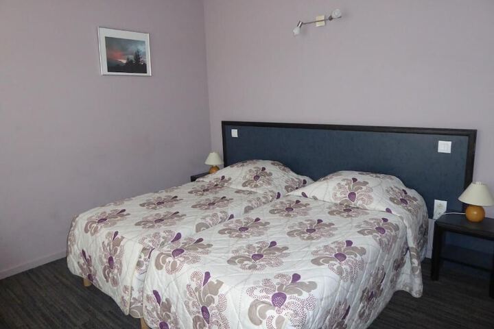Room 4 of 52