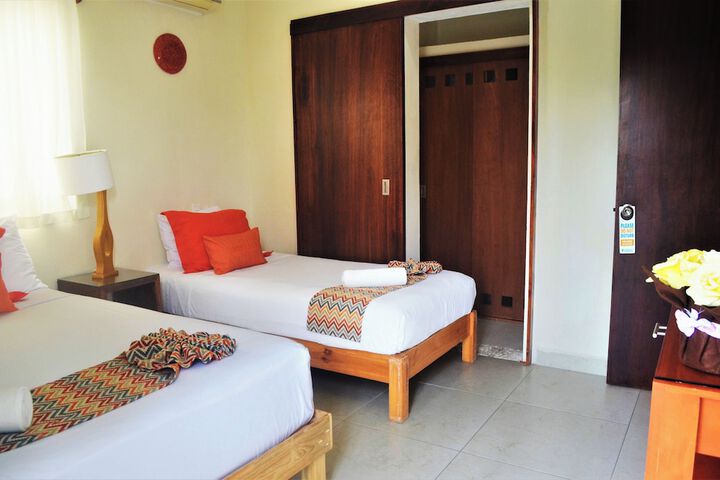 Room 14 of 91