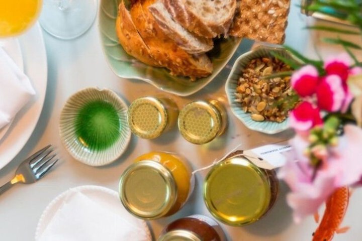 Breakfast/Coffee Service 50 of 61