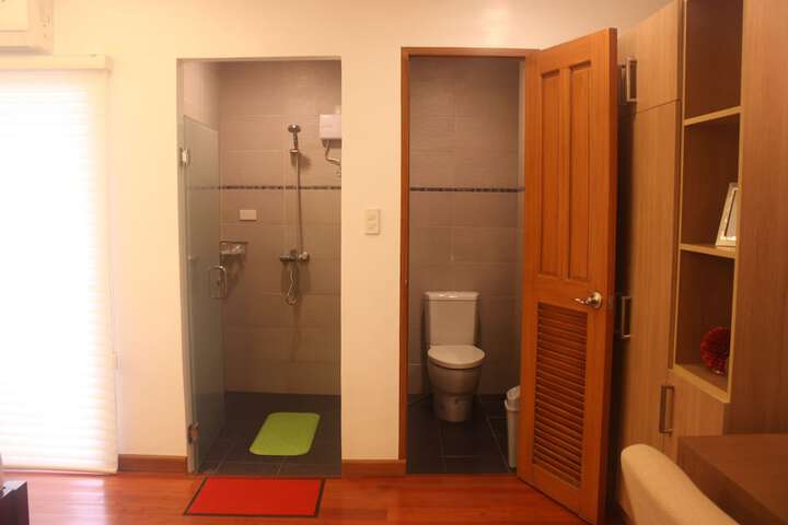 Room 40 of 50