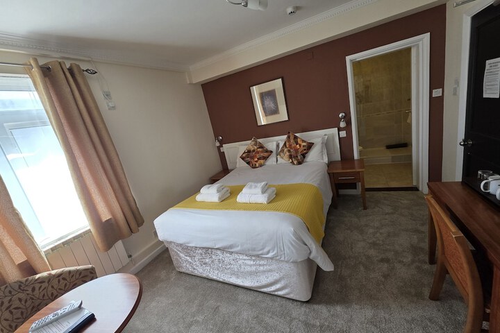 Room 5 of 47