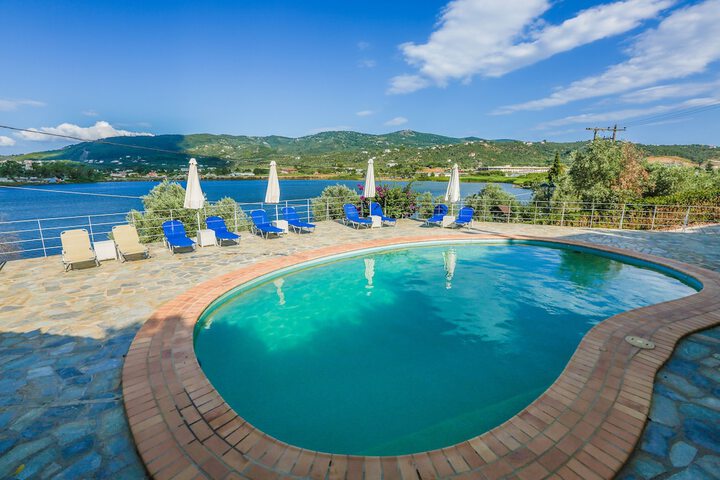 Pool Hotel