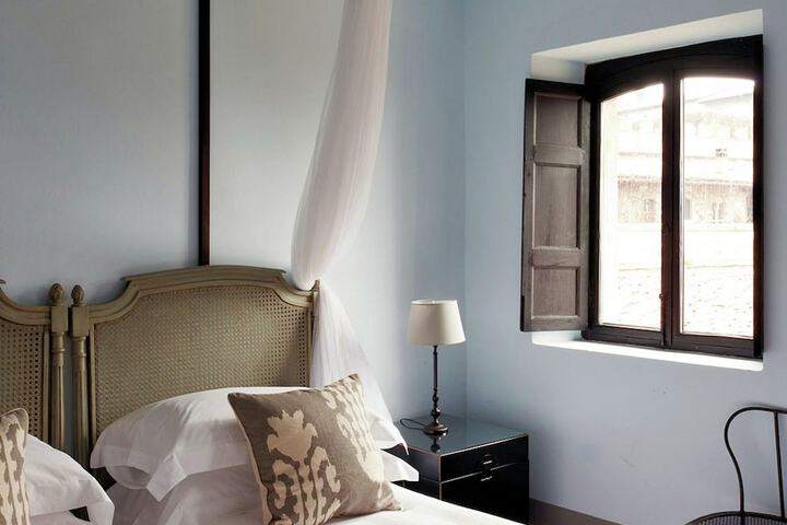 Room 4 of 21