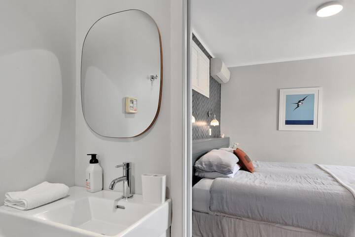Room 7 of 26