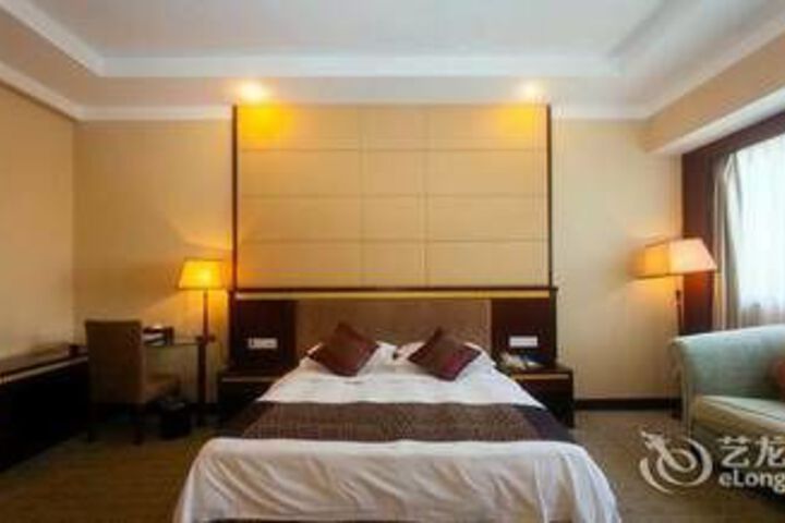 Room 15 of 56
