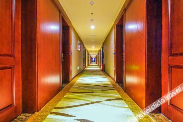 Hotel Interior 13 of 19