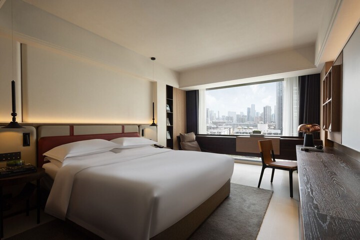 Room 20 of 64
