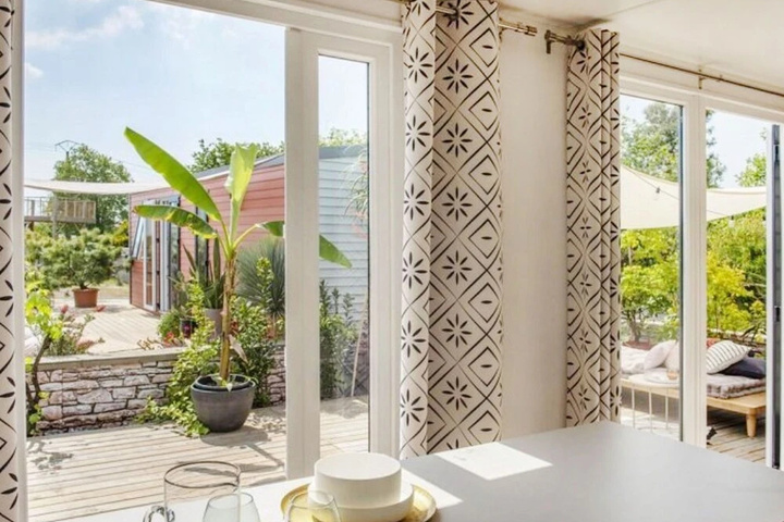 Terrace/Patio 3 of 9