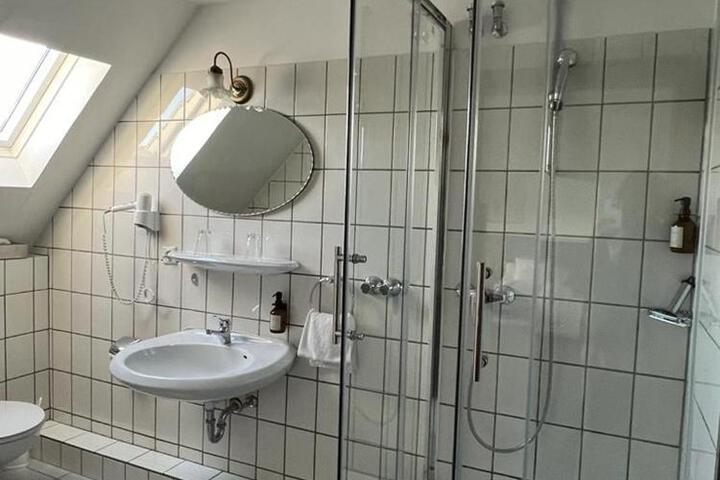 Clean Restrooms