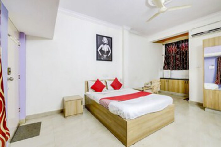 Room 37 of 41