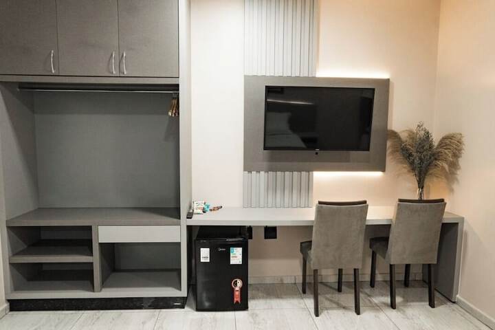 Room 42 of 48
