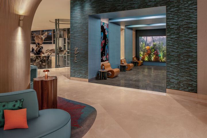 Hotel Interior 6 of 134
