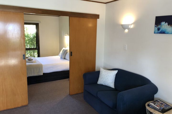 Room 87 of 141