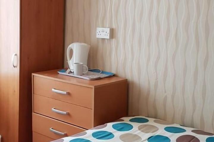Room 12 of 15