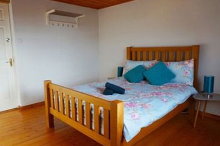 Room 15 of 35