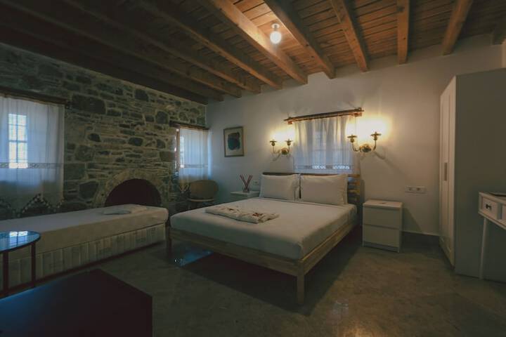 Room 7 of 22
