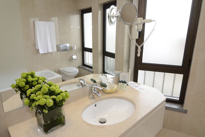 Bath Interior