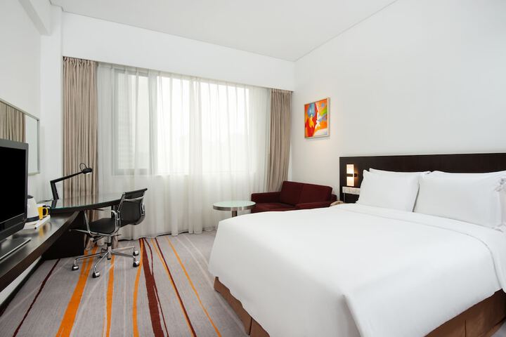 Room 3 of 54