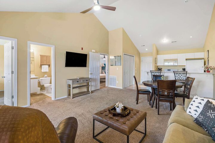 Room 12 of 24