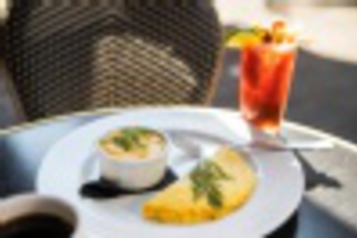 Dining 232 of 420