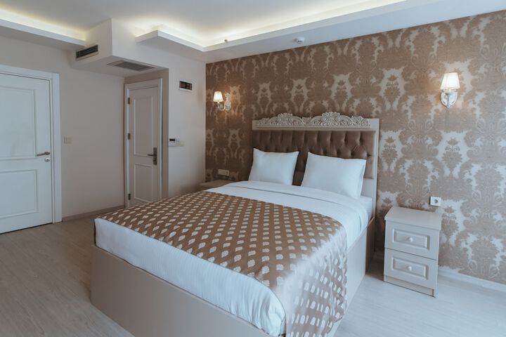 Room 4 of 22