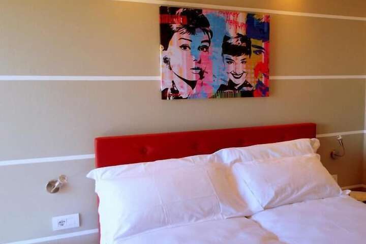 Room 21 of 44