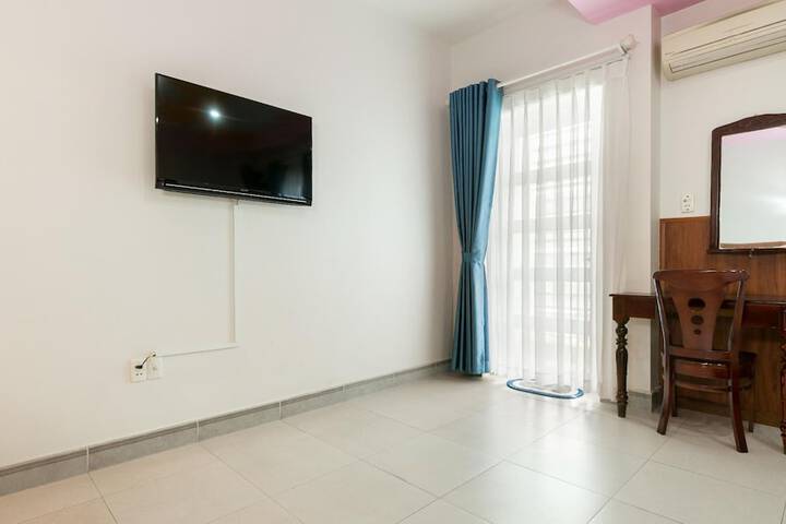 Room 19 of 27