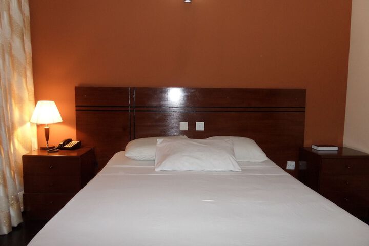 Room 5 of 47