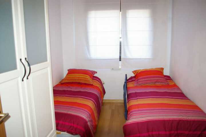 Room 4 of 31