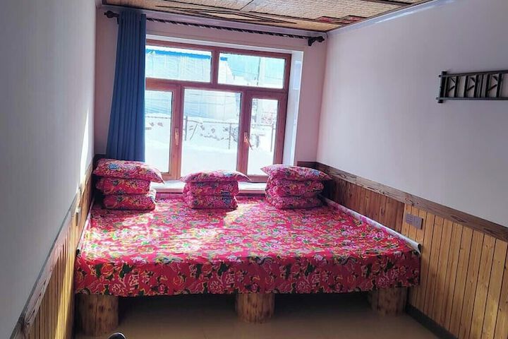 Room 53 of 111