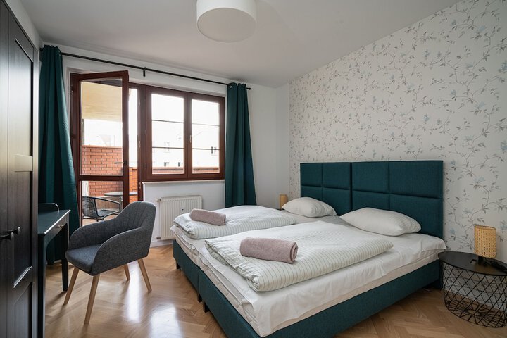 Room 35 of 178