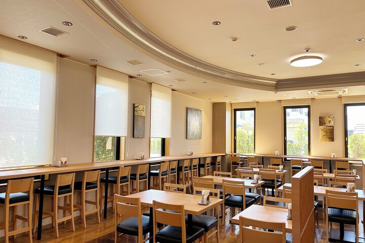 Dining Photos