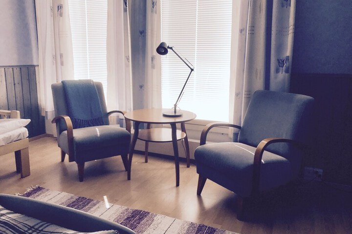 Room 5 of 33