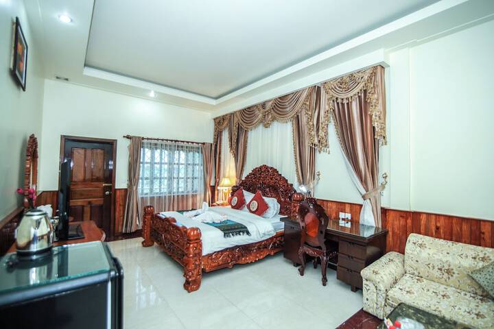 Room 36 of 63
