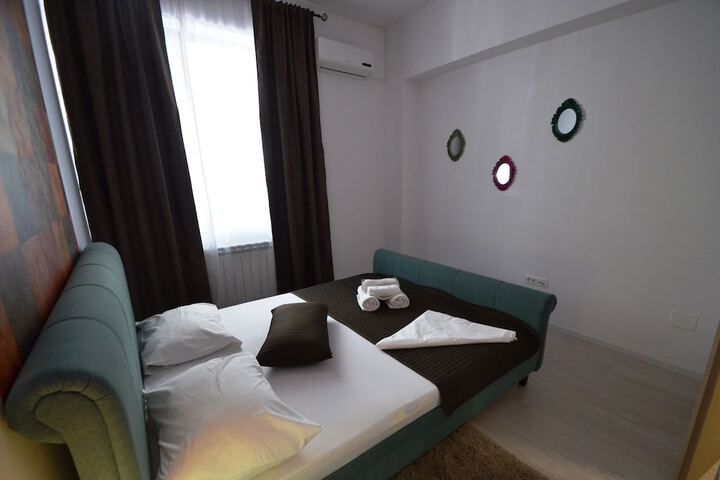 Room 17 of 139