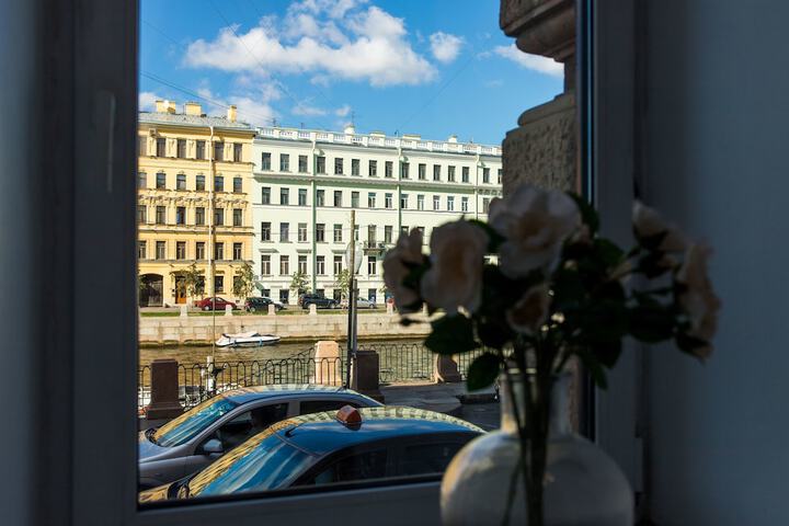 Room 37 of 60