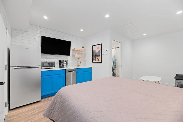 Room 14 of 35