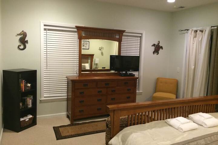 Room 2 of 14