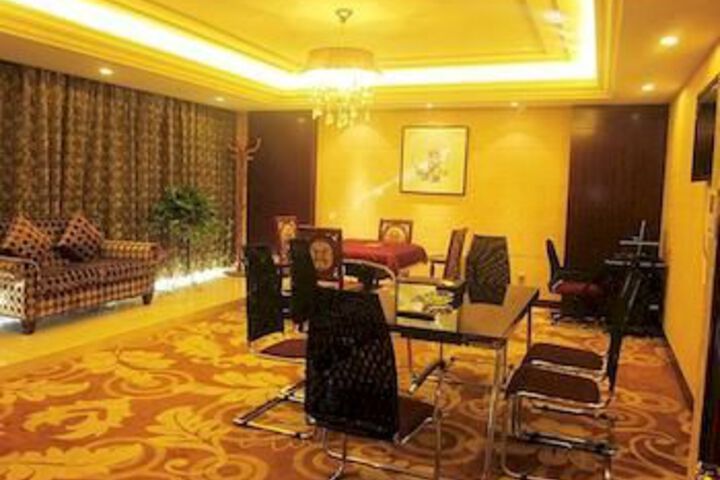 Room 38 of 101